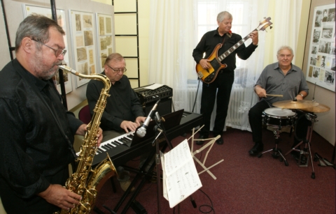 swing sextet